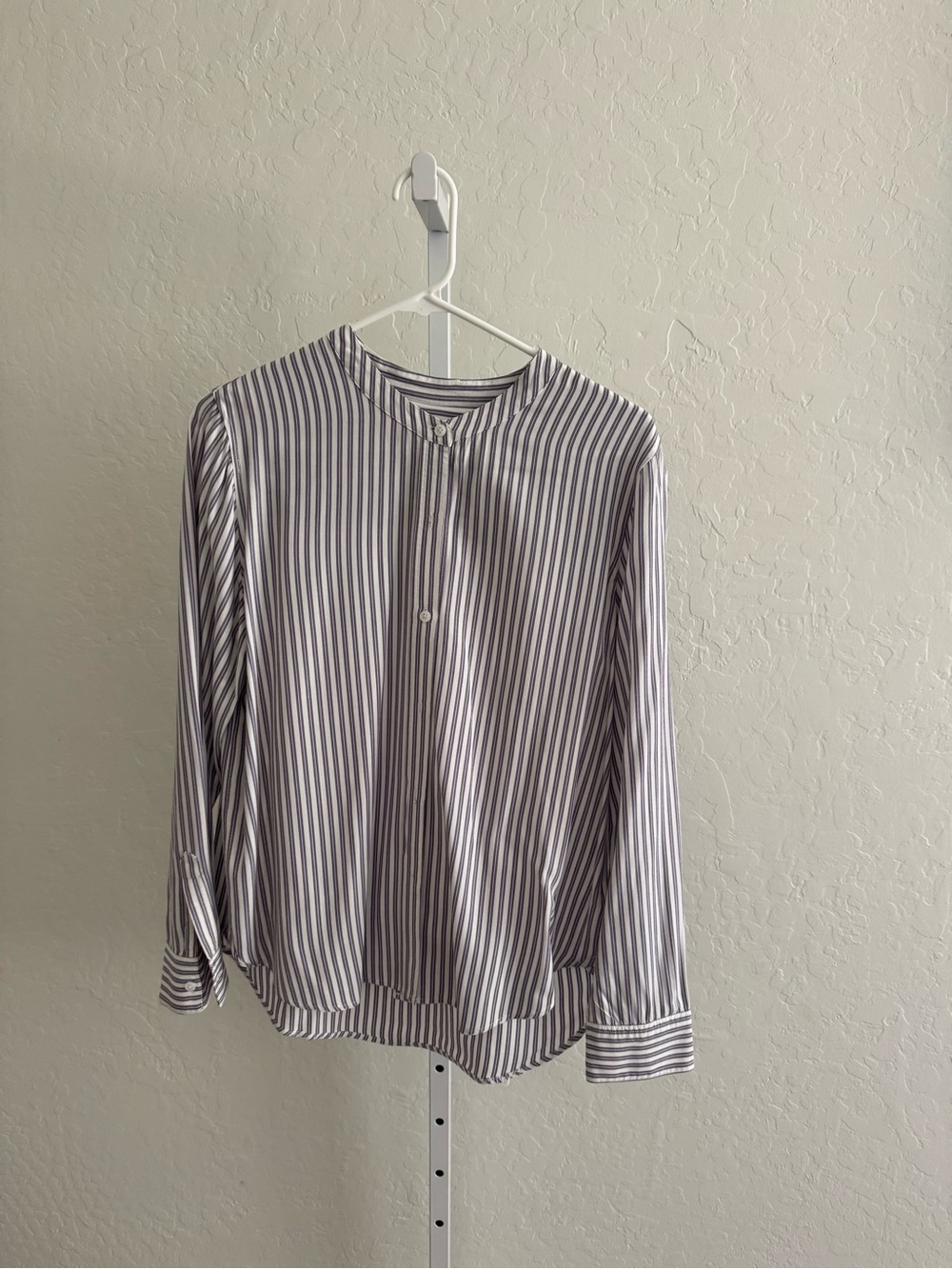 Rails Women's Collarless Button-Front Shirt in White & Navy Stripe